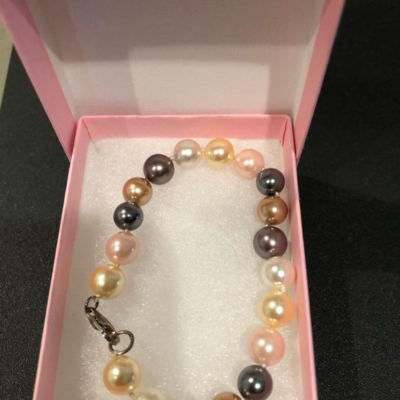 NIB Authentic Freshwater Colored Pearls Bracelet. - Picture 3 of 5